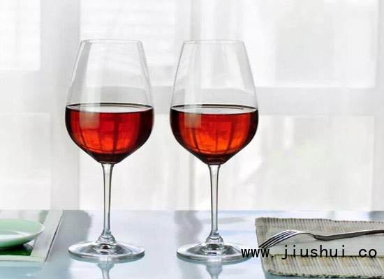 红酒杯